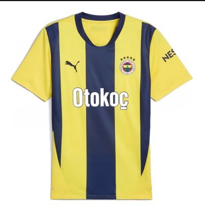 SandUgur's profile picture. Ailem benim için herşeyim