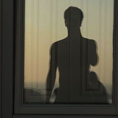 kartikpandey_'s profile picture. 人生 is all about, choices we make)