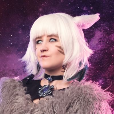 Cosplayer, aerialist, occasional cosplaying aerialist.
Wedding celebrant of Velvet Moon Ceremonies, general writer @natashwrites. She/Her, UK