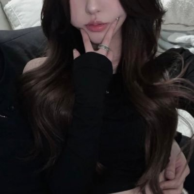 Iiysnor's profile picture. 