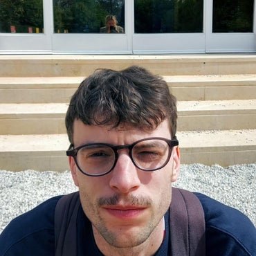 hhetherington_'s profile picture. Reporter for Pulse