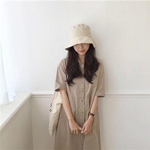 猫みたいな女の子。普通のお仕事23歳。男友達も彼氏もいないのでツイッターで泊めてくれる人募集してみる!地方住み▶https://t.co/UrJTpnH2xZ
