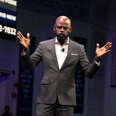 Senior Pastor of @TheFaithCenter, inspirational speaker, author, community leader, and businessman with the desire to help people reach their full potential.