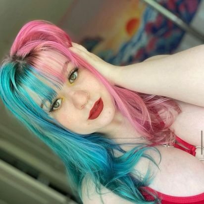 18+.HMU for Ftcalls/Live sessions/sexting/meets/Dropbox and premium bundle offers.... No time wasters pls text me on telegram https://t.co/T5XM3zAZN5