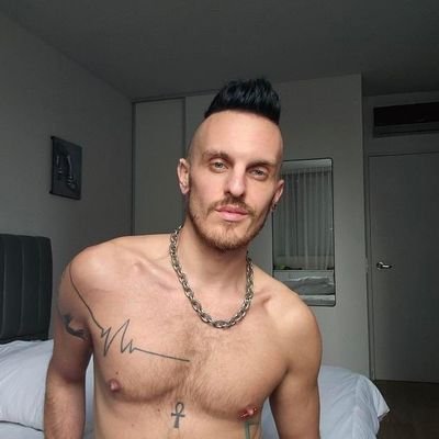 matthewFFbkk's profile picture. 🐷