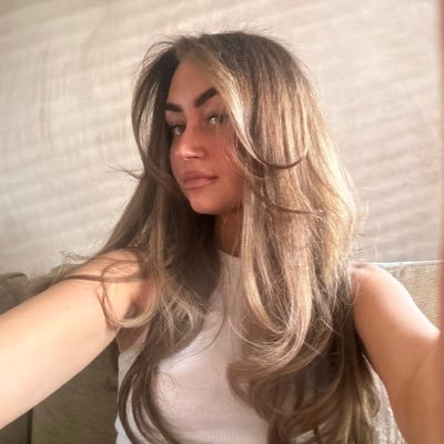 lfcrowther's profile picture. Video Games PR at SwipeRight✨