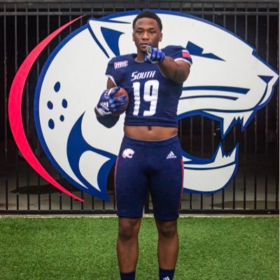 TE | Hutchinson Community College | Qualifier| Football | 6’5 245lbs Instagram- @rodrecasss