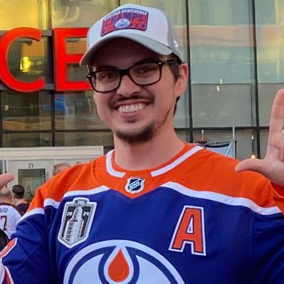 Teacher ✏️ • B.A, B. Ed • 📚 #EdmontonElks season seats for 17 years • 🏈 #LetsGoOilers season seats for 3 years 🏒 • #Ολυμπιακος 🇨🇦 🇬🇷 ✝️