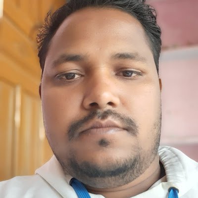 VAKILKhan332310's profile picture. 