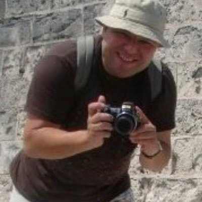 Venezuelan-American -Catholic. Entrepreneur. Pro-Life, Libertarian, Republican Party. I support Israel.