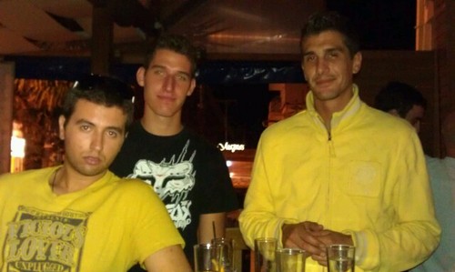 JohnnyBe69's profile picture. 