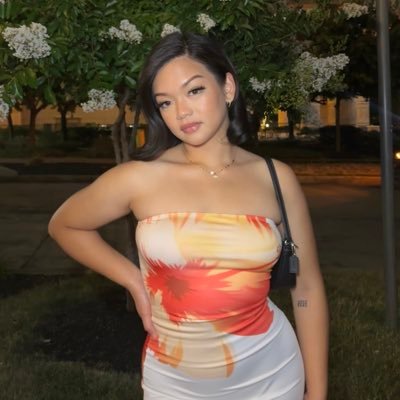 BevelairA's profile picture. head in the clouds