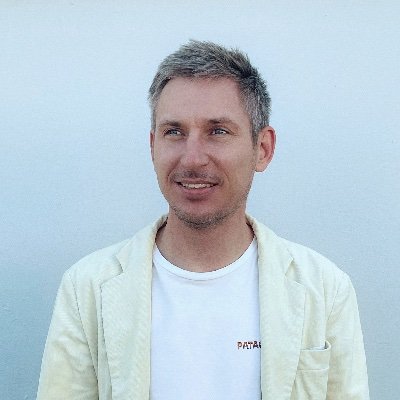 Serving Small Business Owners & Junior Marketers | Simplifying Digital Marketing Strategies | Follow for Bite-Sized Tips