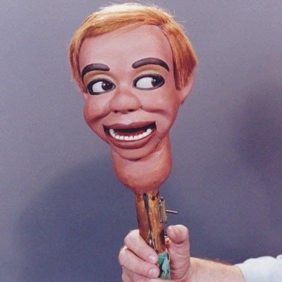 JulianFisc70226's profile picture. 