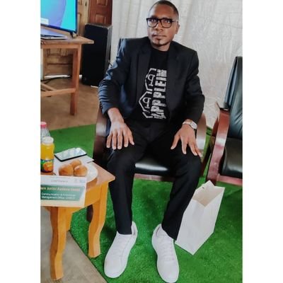 yombi_alain's profile picture. Simplicité au pluriel...