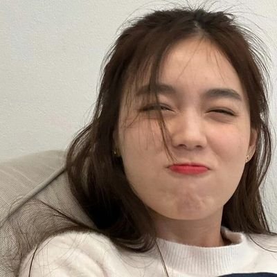 swifkitten's profile picture. nueng's girlfriend