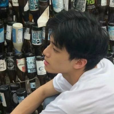 linxidown's profile picture. 