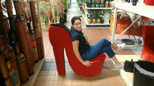 desileeg's profile picture. 