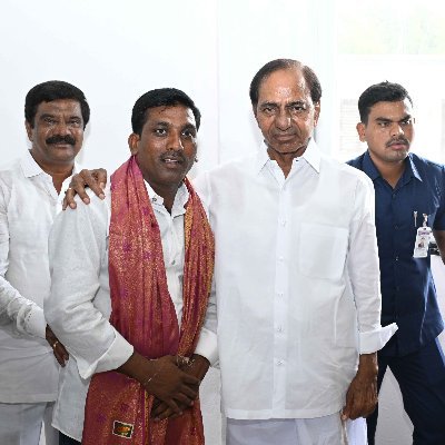 AnjitrsAnji's profile picture. రాయికోడ్ మండల బిఆర్ ఎస్ పార్టీ యూత్ అధ్యక్షుడిగా అంజి ముదిరాజ్
7989937435 mobile number