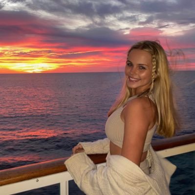 paigebasko's profile picture. 