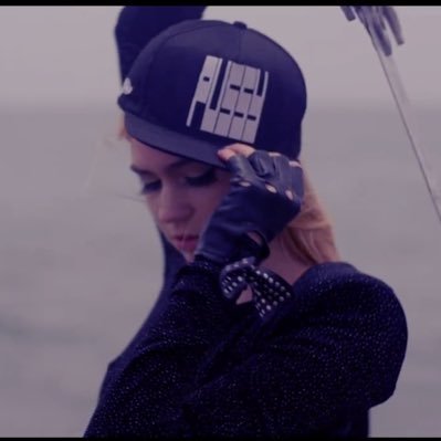 CopsAreLosers's profile picture. blank as a fart