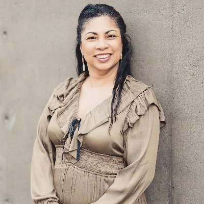 Health Professions Education, Career Strategist, Podcast Host
Honorary Associate Professor (UKZN) |
Adjunct Professor (UBC Okanagan)