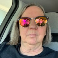 Shelly Clark (@shellyc883) Twitter profile photo