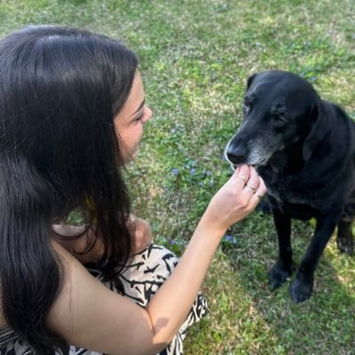 hi1auren's profile picture. UNC alum!