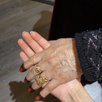 ₁₉₉₆ (@v_9c3) 's Twitter Profile