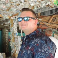 Lucas Paul Midura (@lucasmidura) 's Twitter Profile