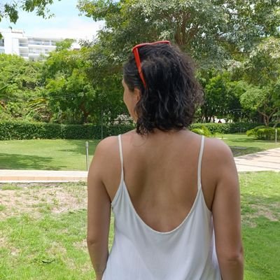 Imperfect, messed- up, beautiful and amazing~ #traveler #blogger e #influencer entre mis contactos de Whatsapp.
Psicóloga en mis tiempos libres.✨