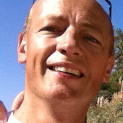 AlphonsG's profile picture. Helpt bedrijven met hun online strategie door strakke gebruiksvriendelijke websites, design en social media voor een gezonde klantenbasis en groeiende omzet.