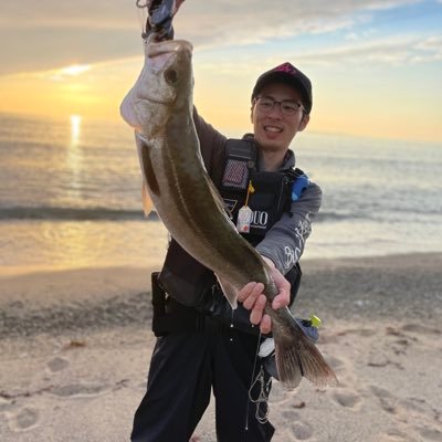 ・新潟市在住 ・趣味 釣り🎣、食べること😋 サーフからのフラット(特にヒラメ)をメインに釣り歩いております。 🎣冬はエリアfishing🐟良かったら絡んでやってくだされ🙇♂️