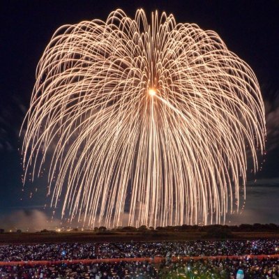 燃えよ!商工会青年部!! こうのす花火大会実行委員会です。こうのす花火大会の情報をメインにつぶやきます。 鴻巣市商工会青年部の他の事業については、別のアカウント(@kounosu_seinen)でつぶやくことにしました。こちらもフォローいただけるとありがたいです。