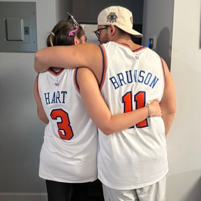 _diagonallie_'s profile picture. i talk a lot about sports and go to disney parks. 4/6/18❤️ she/her #BlackLivesMatter