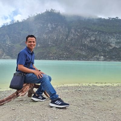 Not a Band Vocalist. Long-life Learner. Fortress of Solitude Resident. Lagi seneng mainan ML/DL/NLP. For NLP research, follow @sp_nlp_research.