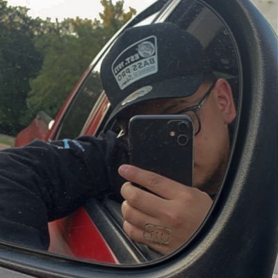 AlejandoJi56493's profile picture. Tahlequah ok.