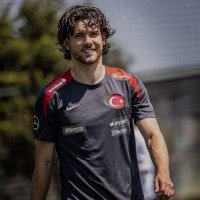 Gözde Şeker (@gozdesekerrrr) 's Twitter Profile