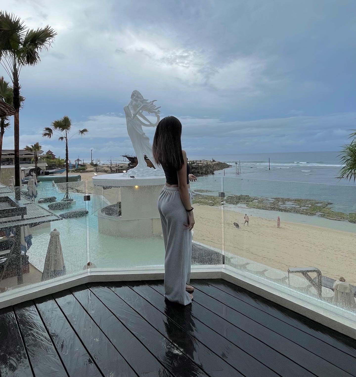 JourneyJoy2890's profile picture. "Live life fully."