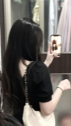 Serenity1344409's profile picture. "Rise and shine."