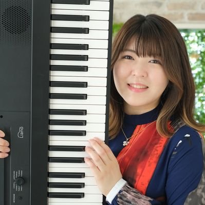 北海道室蘭市出身。ジャズ系を中心にライブ演奏や作編曲を嗜むピアニストの端くれです 月1曲つくるとかやってます🎼 ig: n_zm_sd