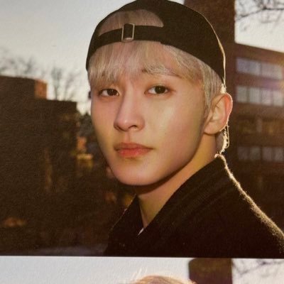 it’s your world and i’m just in it ᛧ ˚ 𓍲 𓎆 ☁️ 𓊆 𝒕𝒆𝒏𝒍𝒆𝒆𝟏𝟎𝟎𝟏 𓊇 🐰 𓎆 𓍲 ˚