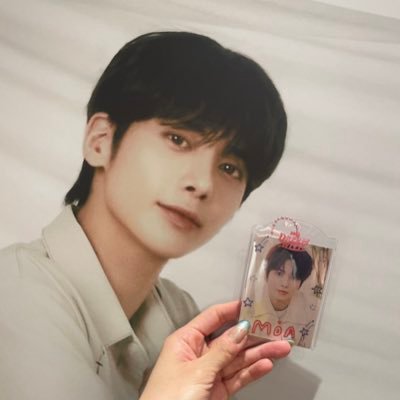 achimoa_txt's profile picture. 低浮上でほぼ見ることばかりですがトゥバちゃん用に新しくアカウント作りました✴︎大人MOA✴︎🐿🍓寄りのオルペン✴︎ここでもMOA友ちゃんほしいので仲良くしてくれたら嬉しいです！