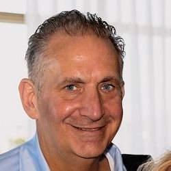 Tom Mowad Profile