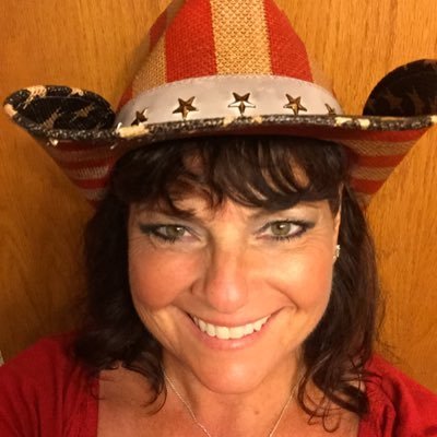 A middle American mother who is tired of being the silent majority. Fierce defender of our God given freedoms. Christian