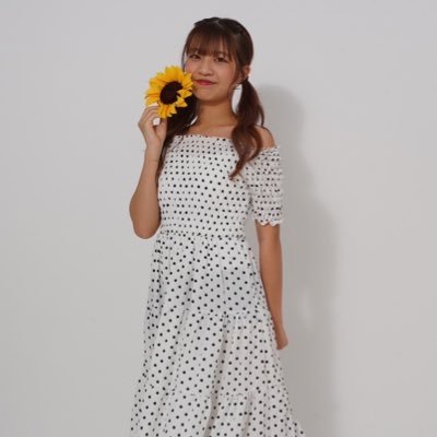 歌う事が大好き💖高校3年生☆歌手目指して頑張ってます! ✨️手話検定3級✨️ 2022.第7回夢フェスカラオケ歌唱部門最優秀賞受賞 https://t.co/vGjW5VY2F9