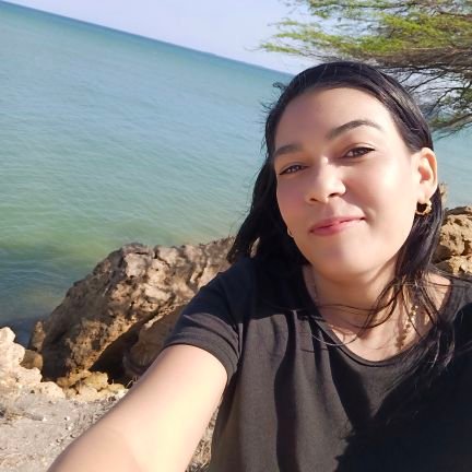 Periodista venezolana en #Falcón Escribo historias que veo en el camino ❤️