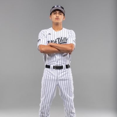 Knuckleballer for Utah Valley University #FaithFuels