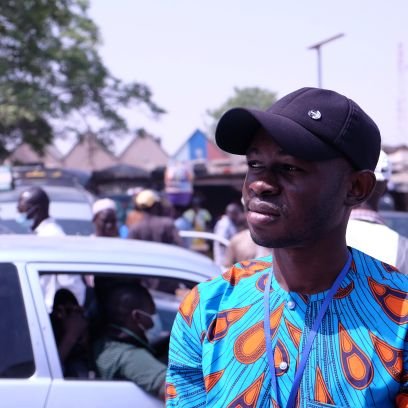 Journalist, Filmmaker, Communications and Multimedia Design Consultant.