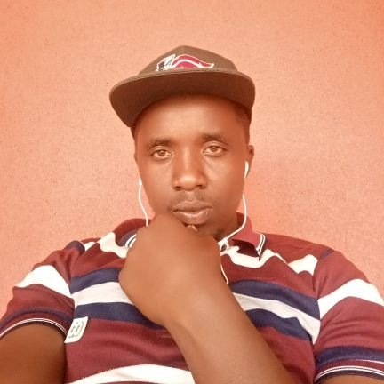 213e130312d947f's profile picture. 